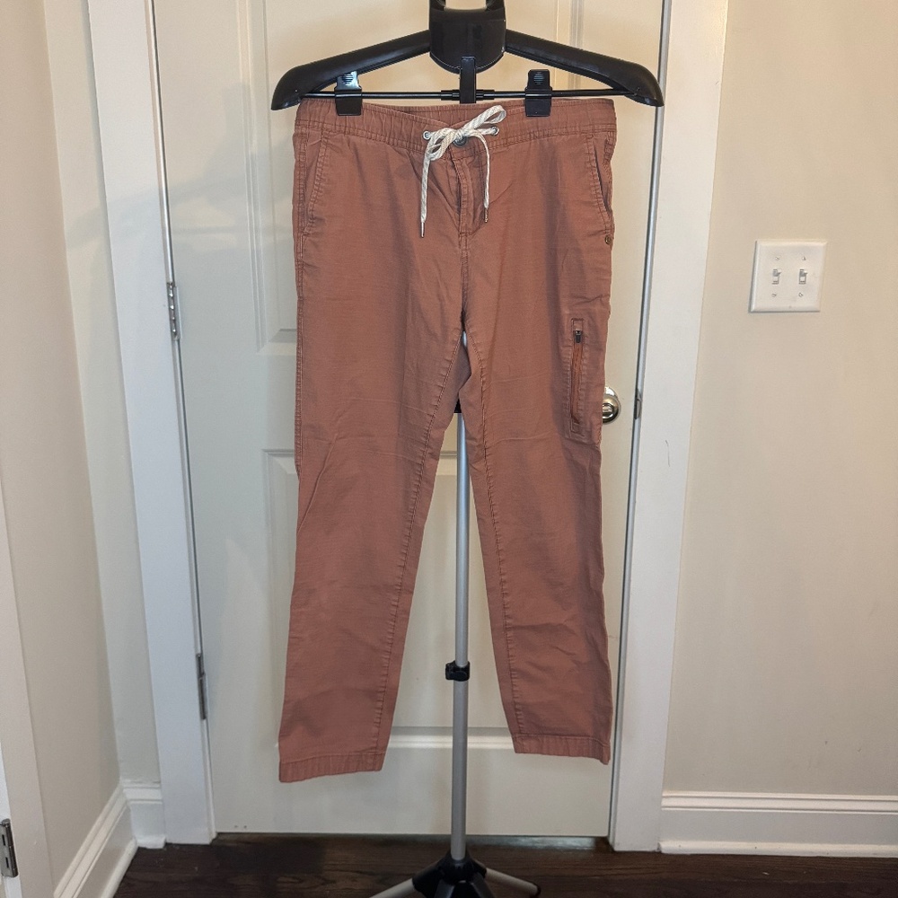 Vuori Ripstop Climber Jogger – Terracotta Rust (Women’s Medium)